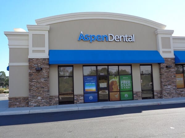 Custom Dimensional Letters Storefront Sign for Aspen Dental