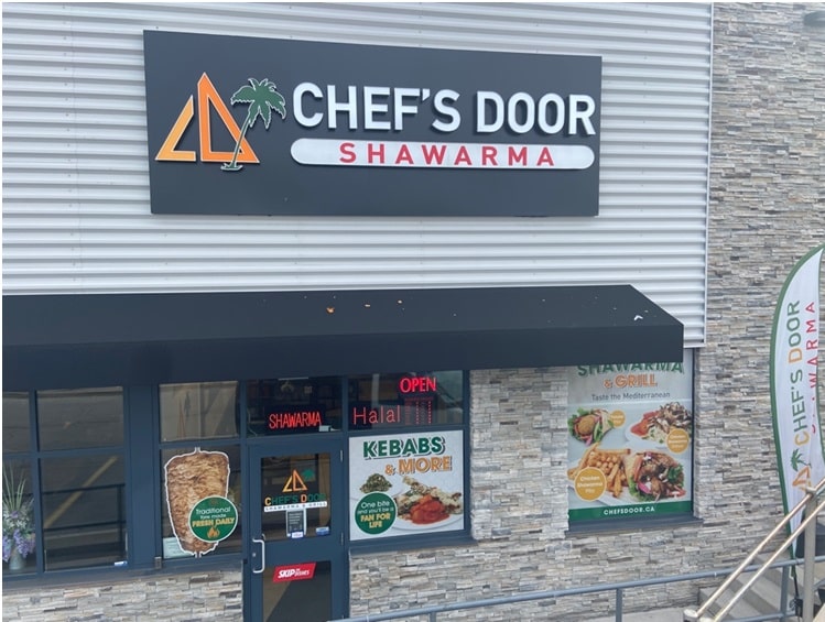 Large Format Flex Signs for Chef's Door in Brampton