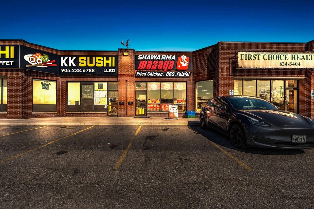 illuminated-storefront-sign-scarborough.jpg