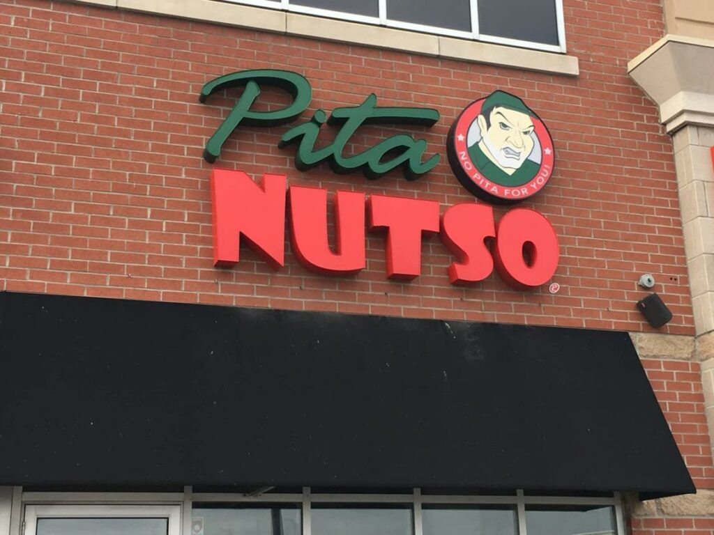 3D dimensional letters for businesses in Brampton